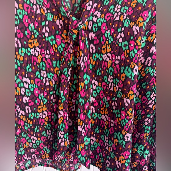 Who What Wear Jewel Tone Blouse Size Medium - Picture 3 of 5